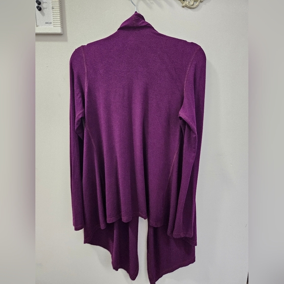 🇨🇦Miik sz.S bamboo open purple sweater. Canadian made. - Picture 5 of 7